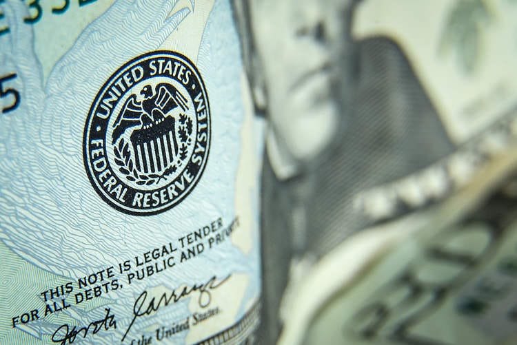 La Fed está discutiendo qué más se debería hacer - Mary Daly