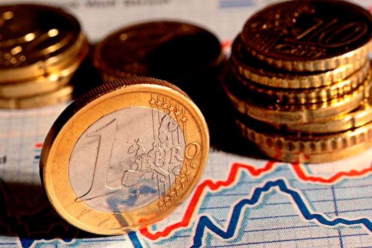 Reino Unido: Rendimiento del bono a cinco años cae a nuevo mínimos histórico de -0.064%