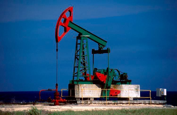 EE.UU.: Las existencias de petróleo crudo de la EIA disminuyen en 3.2 millones de barriles, el WTI se mantiene estable por encima de 66$
