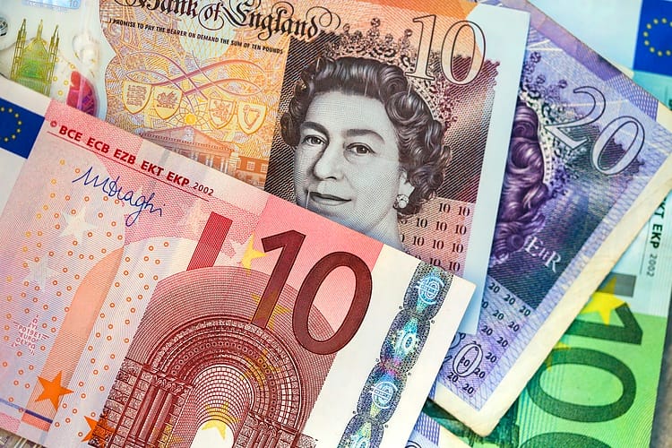 EUR/GBP sube a máximos de dos días alrededor de 0.9050