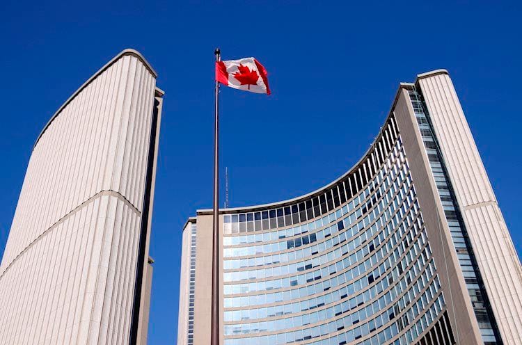 Canadá: Las ventas manufactureras aumentan un 0.5% en agosto como se esperaba