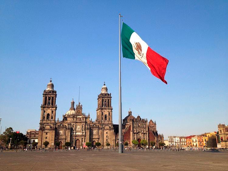 México: La producción industrial crece un 2.1% anual en julio, superando el 1.1% esperado
