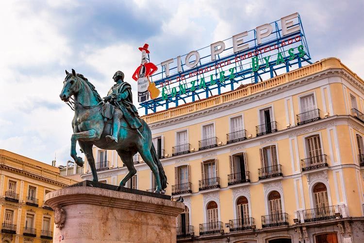 Banco de España prevé un crecimiento económico más rápido en 2022
