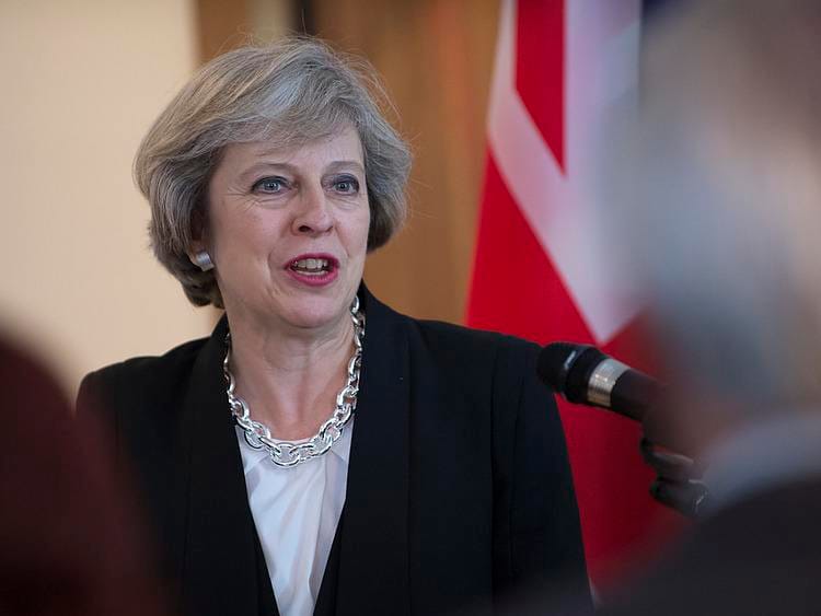 Brexit: Theresa May dice que durante las próximas dos semanas, el gobierno defenderá este nuevo acuerdo