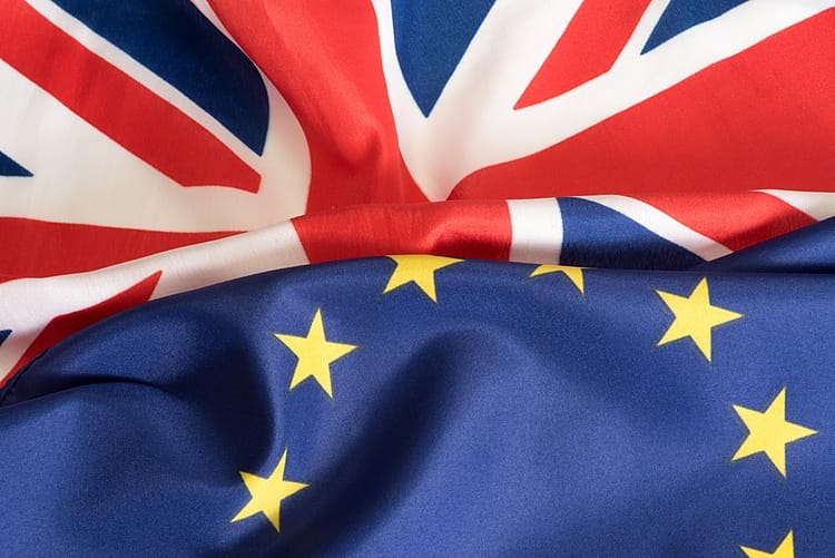 Semana corta, con el Brexit y las vacunas en el centro de la escena