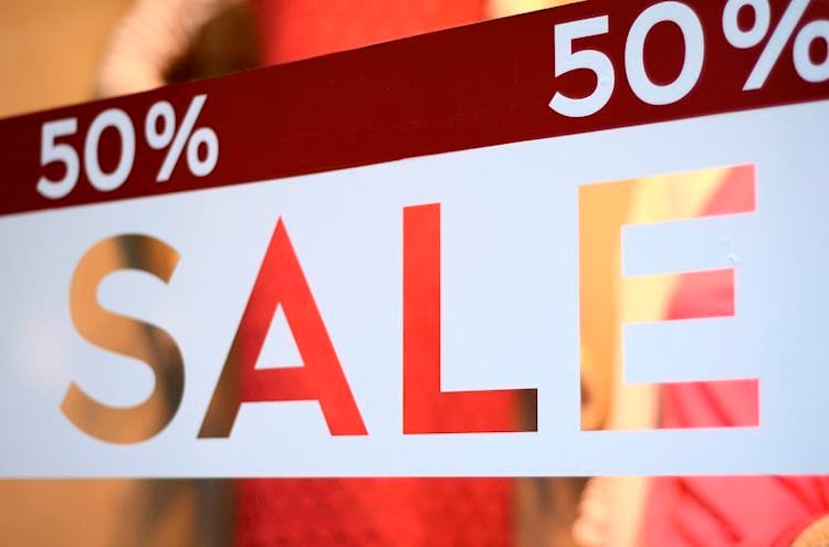 Reino Unido: Las ventas minoristas del Reino Unido caen un 0,4% intermensual en noviembre frente al 0,3% esperado
