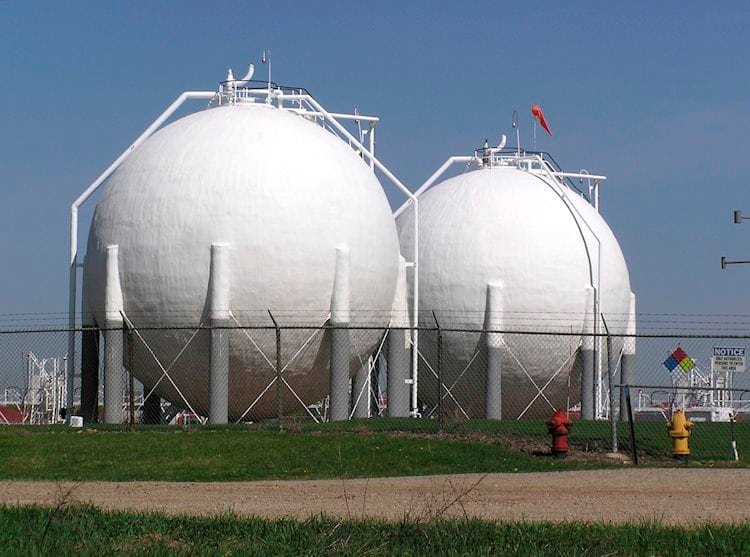 Vigilar los niveles claves en el gas natural y el petróleo