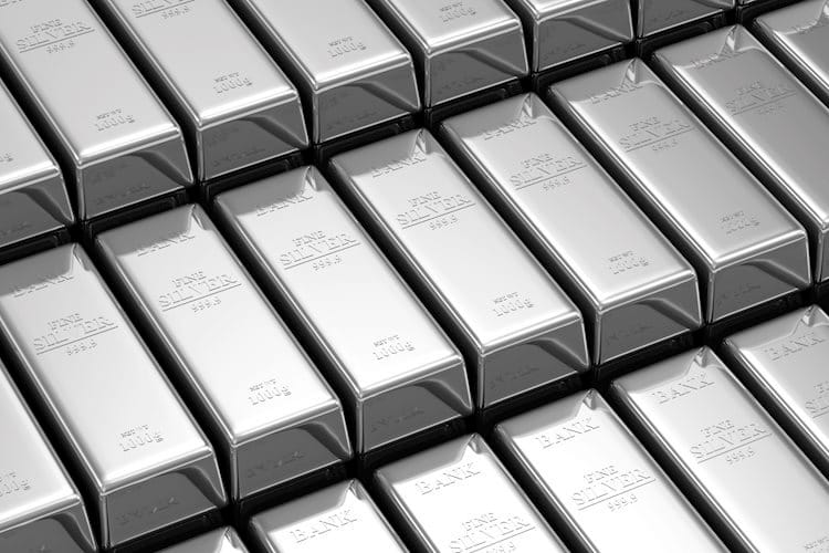 Plata Pronóstico del Precio: El XAG/USD cae cerca de 30$ mientras los operadores reevalúan la perspectiva de las tasas de interés de la Fed