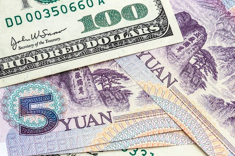 El Banco Popular de China fija el tipo de referencia del USD/CNY en 7.1136 frente al 7.0989 anterior