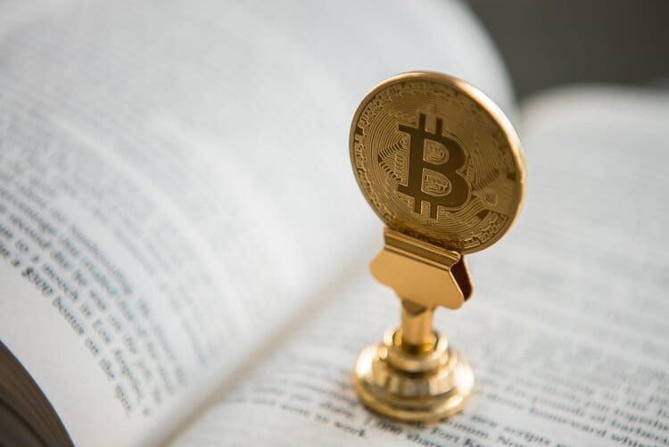 Cripto Hoy: El hashrate de Bitcoin alcanza un máximo histórico mientras BTC, Ether y XRP se mantienen cerca del soporte