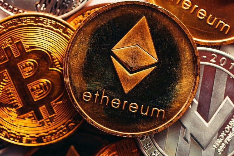 El ETF de Ethereum y los inversores aumentan la presión de compra tras un repunte en las métricas clave