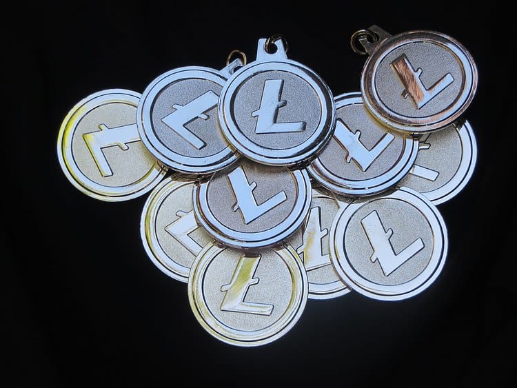 Litecoin está preparado para una caída de dos dígitos después de romper la línea de tendencia ascendente