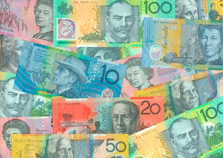 AUD/USD cae a mínimos en dos años debajo de 0.6800
