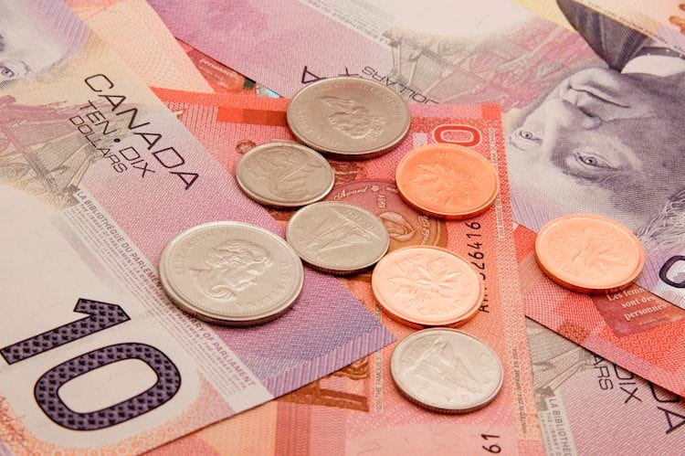 El Dólar canadiense se tambalea tras las cifras de empleo mejores de lo esperado de diciembre