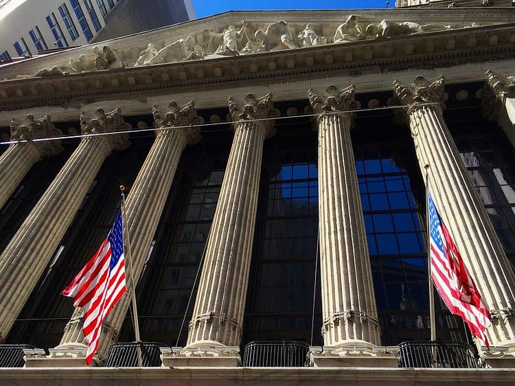 S&P 500 desciende tras las declaraciones de Powell